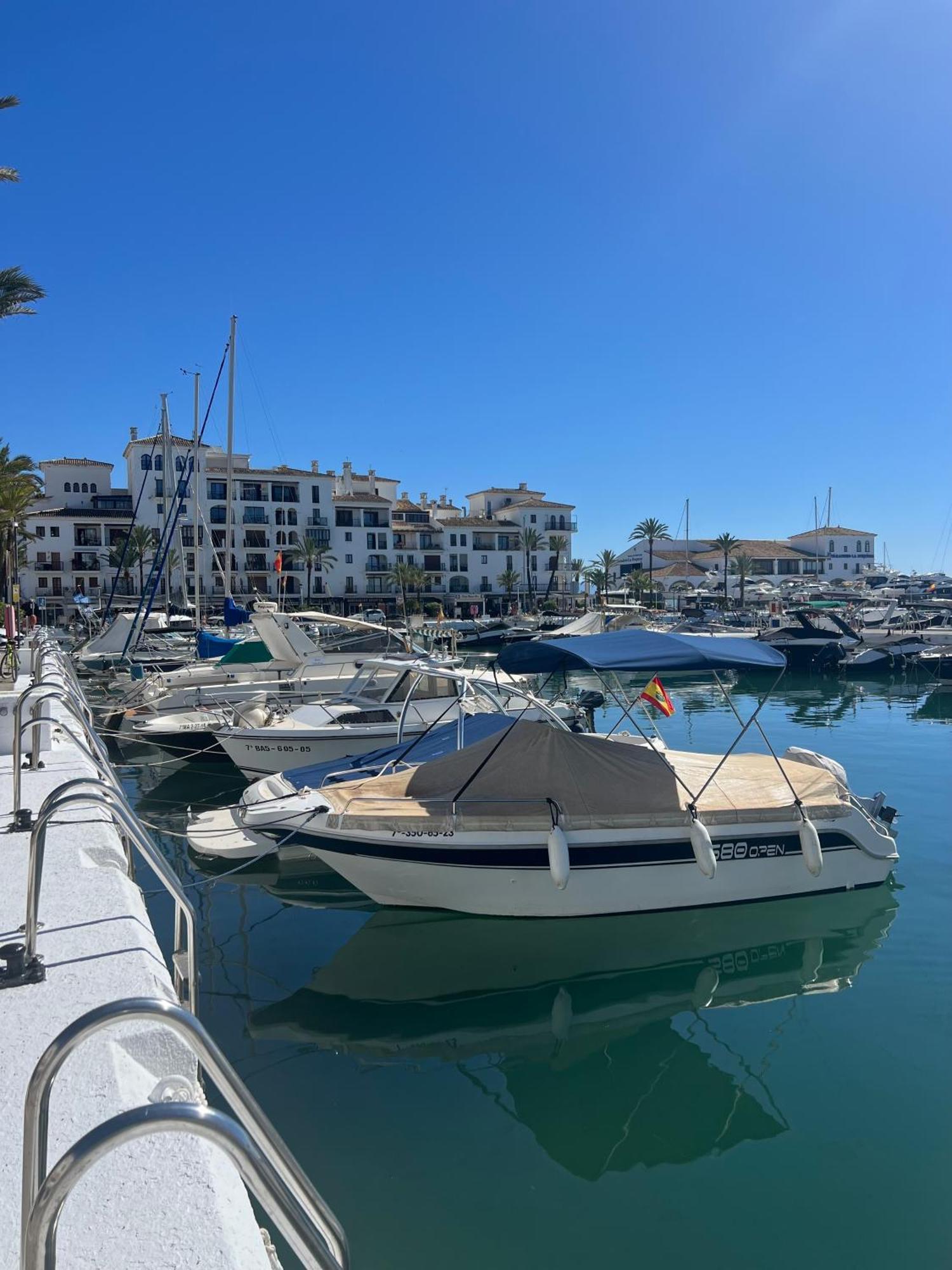 Palm Beach Apartment In La Duquesa Manilva Dış mekan fotoğraf